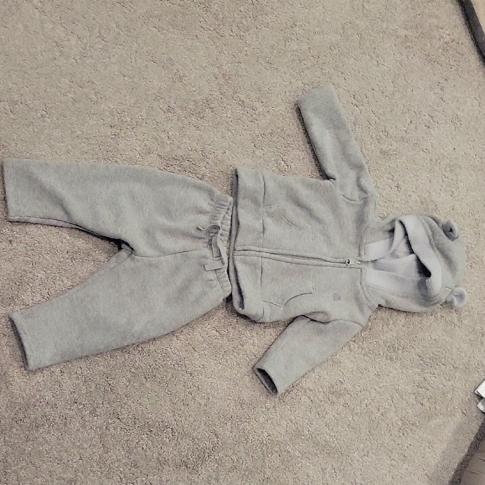 GAP Light Gray Baby Outfit